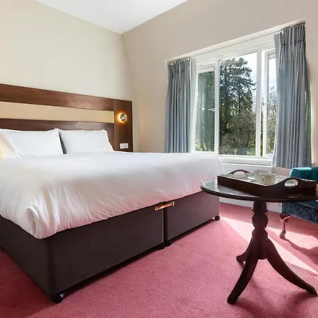 Szálloda The Glendalough 3*