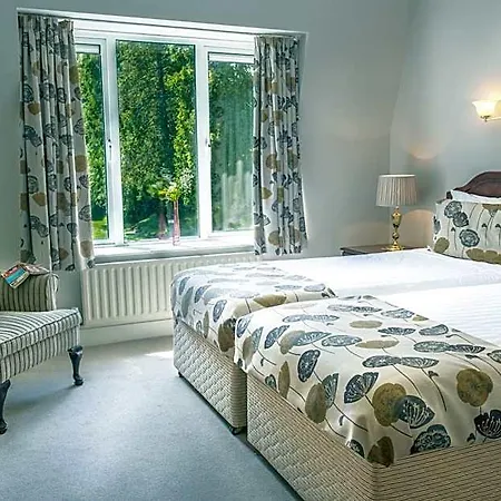 ホテル The Glendalough 3*